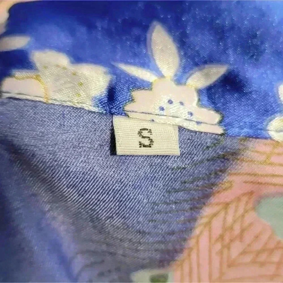 Silky Japanese Floral Robe - S - Picture 8 of 8